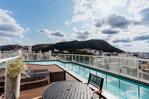 Logo da empresa - Victory Suites