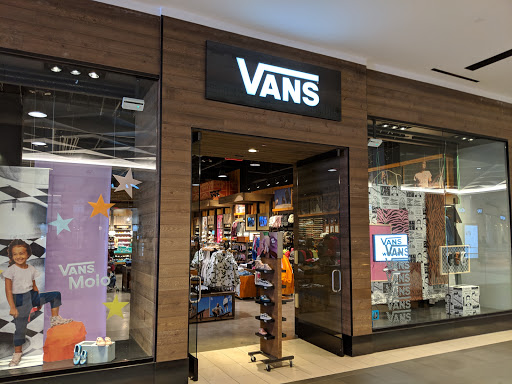Shoe Store «Vans», reviews and photos, 2855 Stevens Creek Blvd b401, Santa Clara, CA 95050, USA