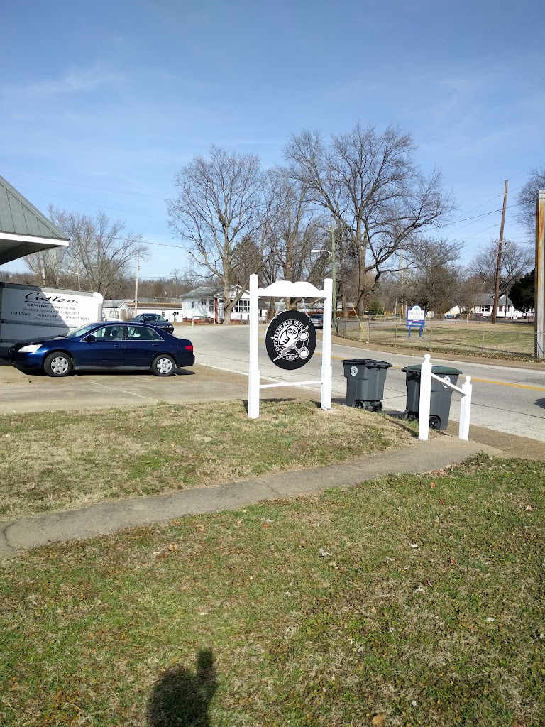 The Electric Owl: Evansville's Hair Studio 47711