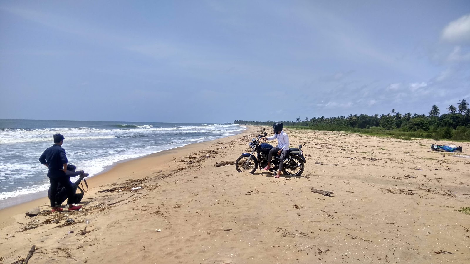 Photo de Puthuvype Beach et le règlement