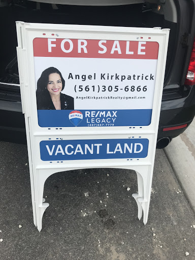 Sign Shop «Cutting Edge Signs and Visuals», reviews and photos, 1055 Nursery Rd #105, Winter Springs, FL 32708, USA