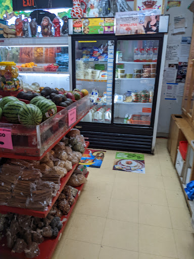 Mexican Grocery Store «Ranchito Super Store», reviews and photos, 4120 SW Cedar Hills Blvd, Beaverton, OR 97005, USA