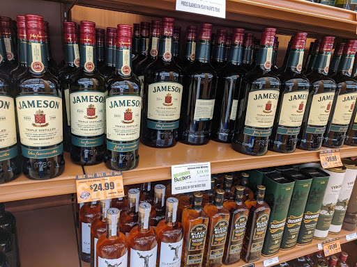 State Liquor Store «NH Liquor & Wine Outlet», reviews and photos, 500 Woodbury Ave, Portsmouth, NH 03801, USA