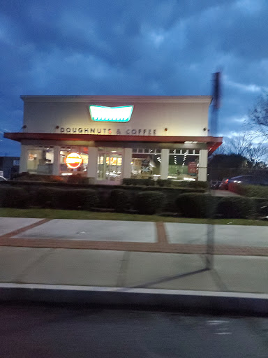 Bakery «Krispy Kreme Doughnuts», reviews and photos, 633 Evans St SW, Atlanta, GA 30310, USA