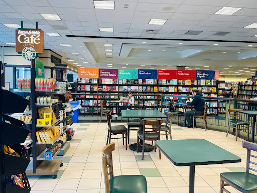 Book Store «Barnes & Noble», reviews and photos, 1291 Promenade Pl, Eagan, MN 55121, USA
