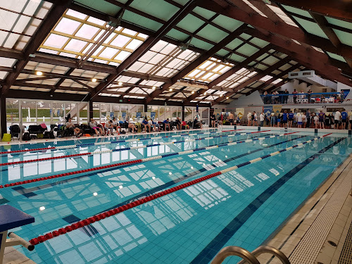 Piscine Municipale Catherine Plewinksi à Ozoir-la-Ferrière