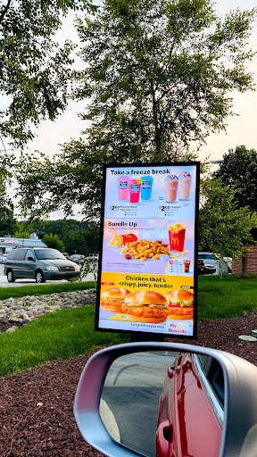 Shopping Mall «Parkway Shopping Center», reviews and photos, 929 S High St #22, West Chester, PA 19382, USA