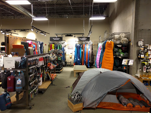 Camping Store «REI», reviews and photos, 9637 E County Line Rd, Englewood, CO 80112, USA