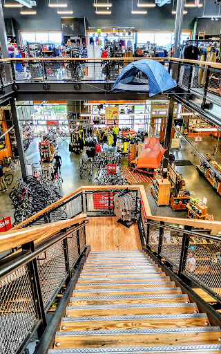 Outdoor Sports Store «REI», reviews and photos, 161 Town Square Pl, King of Prussia, PA 19406, USA