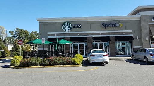Starbucks, 1202 N Main St #100, Suffolk, VA 23434, USA, 