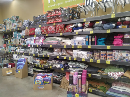 Grocery Store «Grocery Outlet Bargain Market», reviews and photos, 1060 N Wilson Way, Stockton, CA 95205, USA