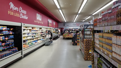 Grocery Store «Grocery Outlet Bargain Market», reviews and photos, 15705 SW 116th Ave, King City, OR 97224, USA