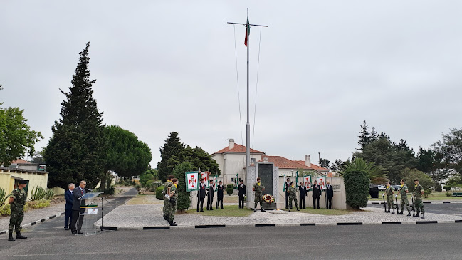 Avaliações doEscola de Sargentos do Exército em Caldas da Rainha - Escola