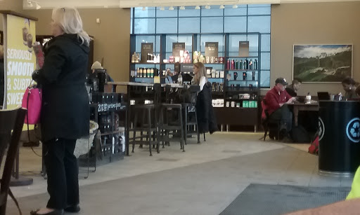 Coffee Shop «Starbucks», reviews and photos, 2450 E Main St, Bexley, OH 43209, USA