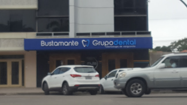 Opiniones de Bustamante-Grupo dental en Machala - Dentista