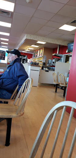 Donut Shop «Honey Dew Donuts», reviews and photos, 225 E Washington St, North Attleborough, MA 02760, USA
