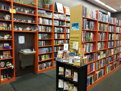 Used Book Store «Bookmans Ina Entertainment Exchange», reviews and photos, 3733 W Ina Rd, Tucson, AZ 85741, USA