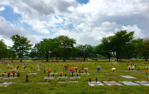 Funeral Home «Vista Memorial Gardens», reviews and photos, 14200 NW 57th Ave, Miami Lakes, FL 33014, USA