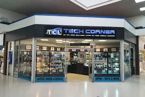 Tech Corner - Buxton image