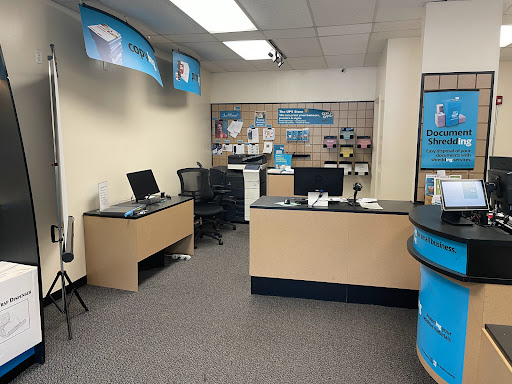 Shipping and Mailing Service «The UPS Store», reviews and photos, 1360 Clifton Ave, Clifton, NJ 07012, USA