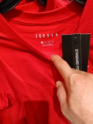 Sporting Goods Store «Nike Factory Store», reviews and photos, 1 Premium Outlet Blvd #699, Tinton Falls, NJ 07753, USA