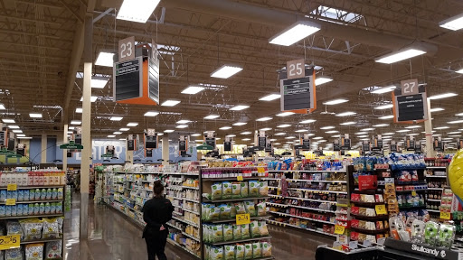 Grocery Store «Fred Meyer», reviews and photos, 3300 Portland Rd, Newberg, OR 97132, USA