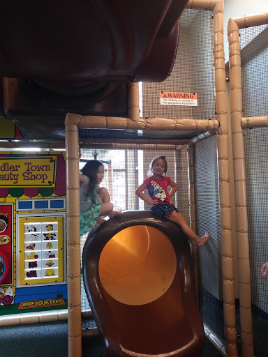 Fast Food Restaurant «Chick-fil-A», reviews and photos, 3200 E Broad St, Mansfield, TX 76063, USA