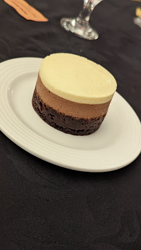 Hotel «DoubleTree by Hilton Hotel Syracuse», reviews and photos, 6301 NY-298, East Syracuse, NY 13057, USA