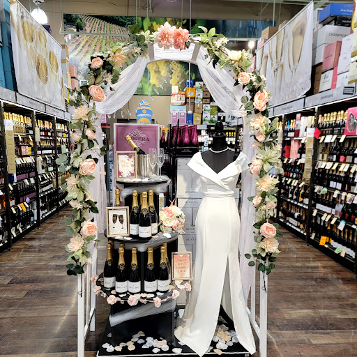 Wine Store «Total Wine & More», reviews and photos, 510 Lake Dr, Chanhassen, MN 55317, USA