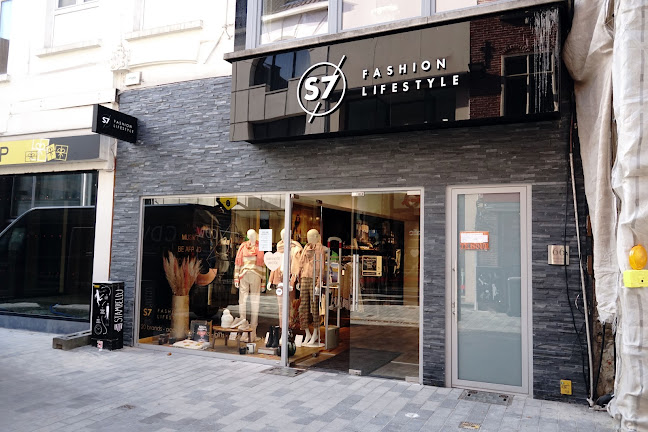 S7 Fashion Lifestyle - Kledingwinkel