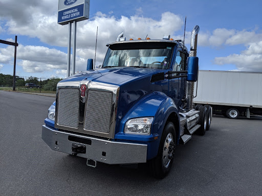 Ford Dealer «Gabrielli Ford Truck Sales and Service», reviews and photos, 3200 Horseblock Road, Medford, NY 11763, USA