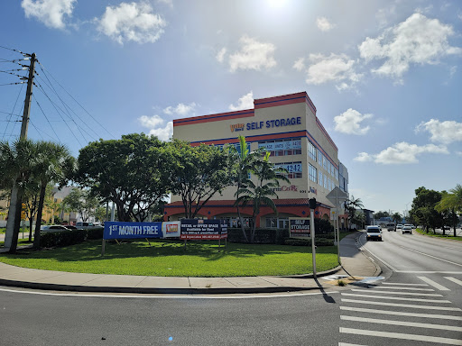 Self-Storage Facility «Value Store It Self Storage North Miami Beach», reviews and photos, 901 N Miami Beach Blvd, North Miami Beach, FL 33162, USA