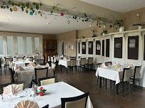 Atmosphère du Hôtel-Restaurant Auberge des Mésanges à Meisenthal - n°1