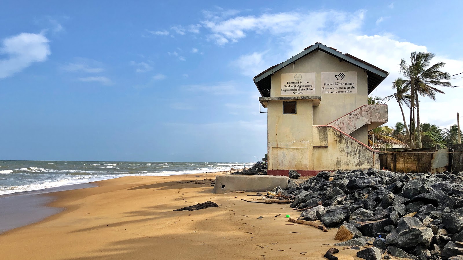 Photo de Kalutara North Beach - endroit populaire parmi les connaisseurs de la détente