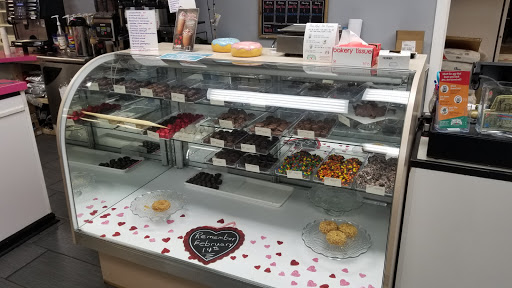 Donut Shop «Amazing Glazed», reviews and photos, 321 Johnstown Rd, Chesapeake, VA 23322, USA