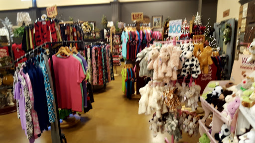 Gourmet Grocery Store «Blue Goose Fruit Market & Bakery», reviews and photos, 557 E Main St, Hancock, MD 21750, USA