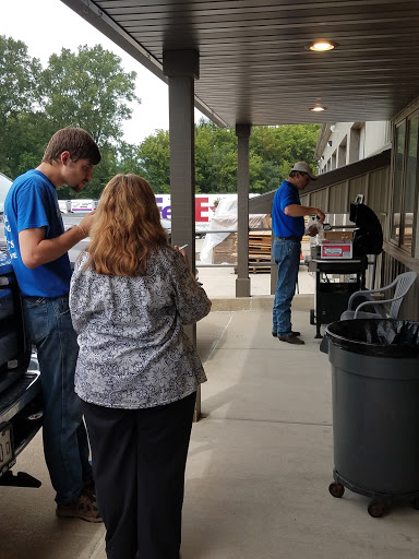 Moving Company «Dreiske Moving», reviews and photos, 3203 Lakeside Ct, McHenry, IL 60050, USA