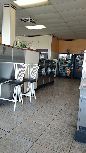Laundromat «Suds Laundry Mat», reviews and photos, 4120 Florence Ave, Bell Gardens, CA 90201, USA