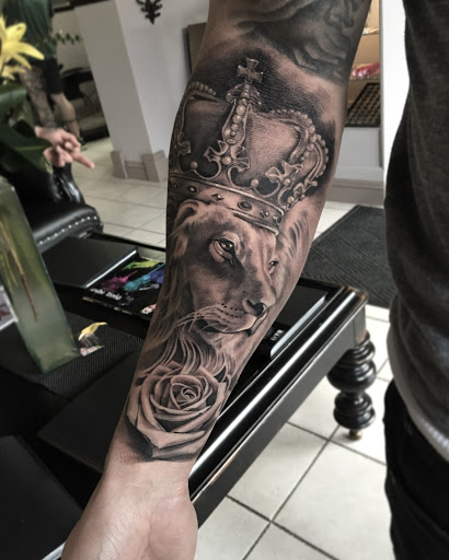 Tattoo Shop «Bullseye Tattoos», reviews and photos, 282 New Dorp Ln, Staten Island, NY 10306, USA