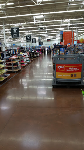 Department Store «Walmart Supercenter», reviews and photos, 23800 Allen Rd, Woodhaven, MI 48183, USA