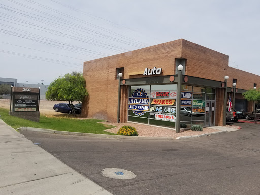 Auto Repair Shop «Hyland Auto Repair», reviews and photos, 250 W Guadalupe Rd #2, Tempe, AZ 85283, USA