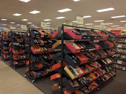 Department Store «Nordstrom Rack Stephanie Street Center», reviews and photos, 579 N Stephanie St, Henderson, NV 89014, USA