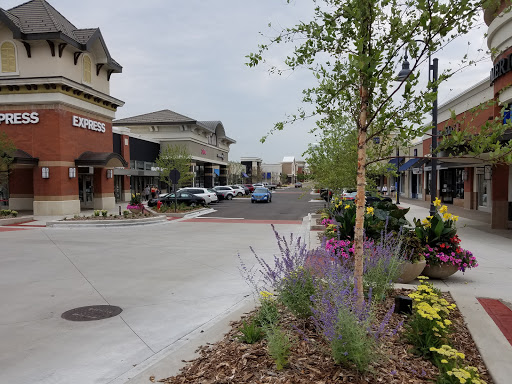 Shopping Mall «Woodbury Lakes», reviews and photos, 9020 Hudson Rd # 401, St Paul, MN 55125, USA