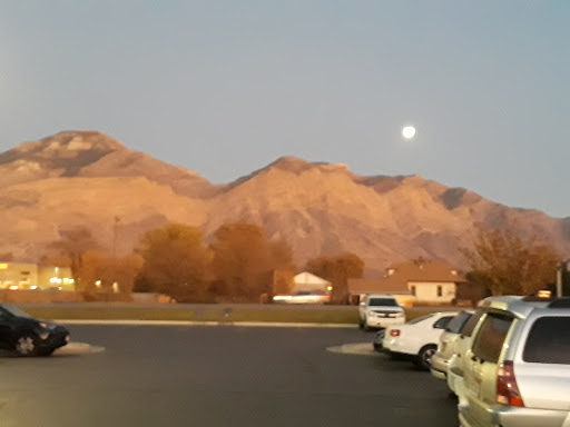 Thrift Store «Deseret Industries Thrift Store», reviews and photos, 435 N Wall Ave B, Harrisville, UT 84404, USA