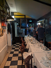 Atmosphère du Restaurant français Restaurant Brigitte à Paris - n°11