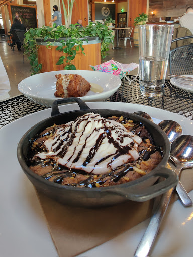 Winery «Newport Vineyards», reviews and photos, 909 E Main Rd, Middletown, RI 02842, USA