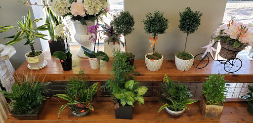 Florist «Gerties Flowers», reviews and photos, 806 Meacham Ave, Elmont, NY 11003, USA