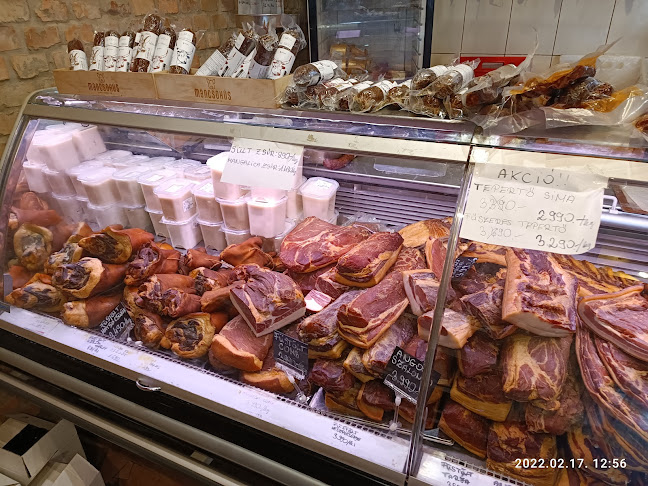 Opinii despre Mancso Tanyasi Húsbolt în Mátraterenye - Élelmiszerüzlet