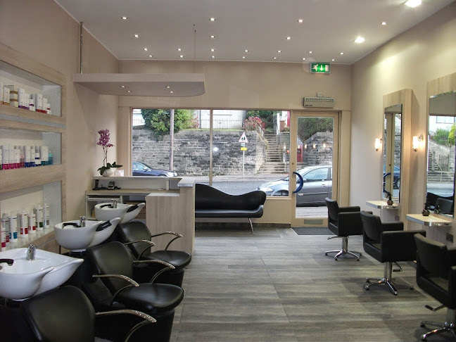 Reviews of Lynsey Quinn hairdressing in Belfast - Barber shop