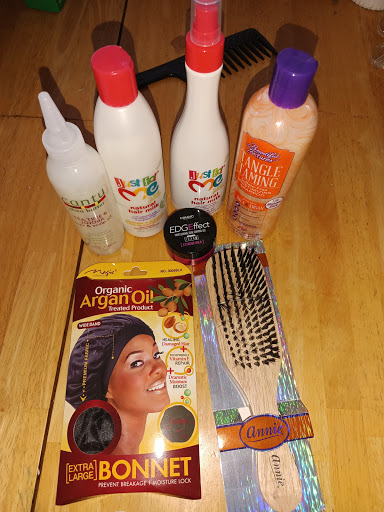 Beauty Supply Store «Mid-K Beauty Supply», reviews and photos, 5408 NE M L King Blvd, Portland, OR 97211, USA